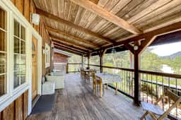 Cozy Trinity Cottage - Image 2