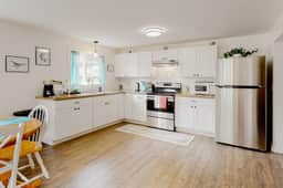 Cedar Street Cottage - Image 5