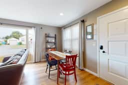 Dean Getaway - Peaceful Coastal Escape for the Whole Family - Image 5