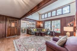 Seaside Meadow - Peaceful Coastal Retreat Surrounded by Nature - Image 5
