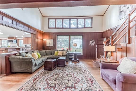 Seaside Meadow - Peaceful Coastal Retreat Surrounded by Nature - Image 4