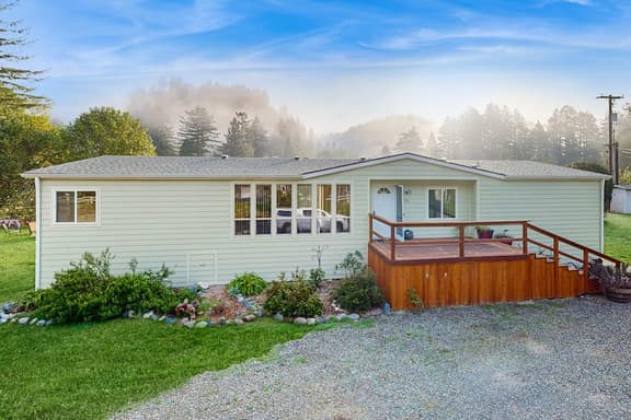 Redwood Coast River House - Image 1