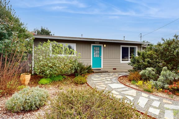 Wavesong Refuge - Peaceful Oceanfront-Inspired Coastal Escape - Image 1