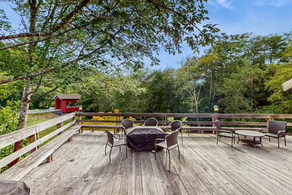 Mimi's Ranch House - Charming Country Ranch Retreat - Image 1