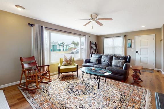 Dean Getaway - Peaceful Coastal Escape for the Whole Family - Image 1